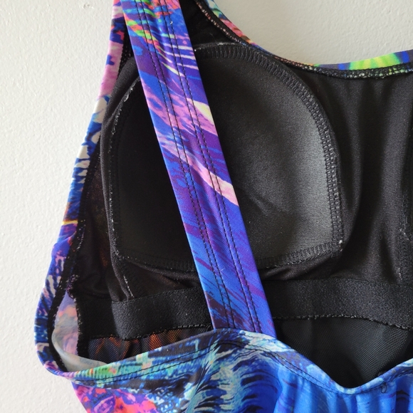 Psychic tank swimsuit - Picture 5 of 5